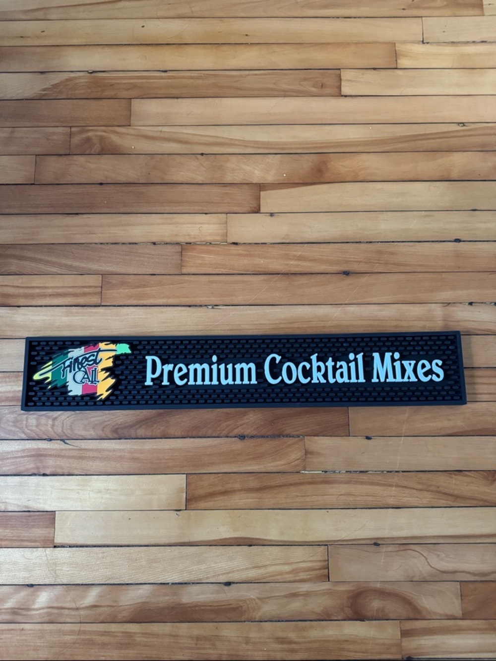Rubber bar mat